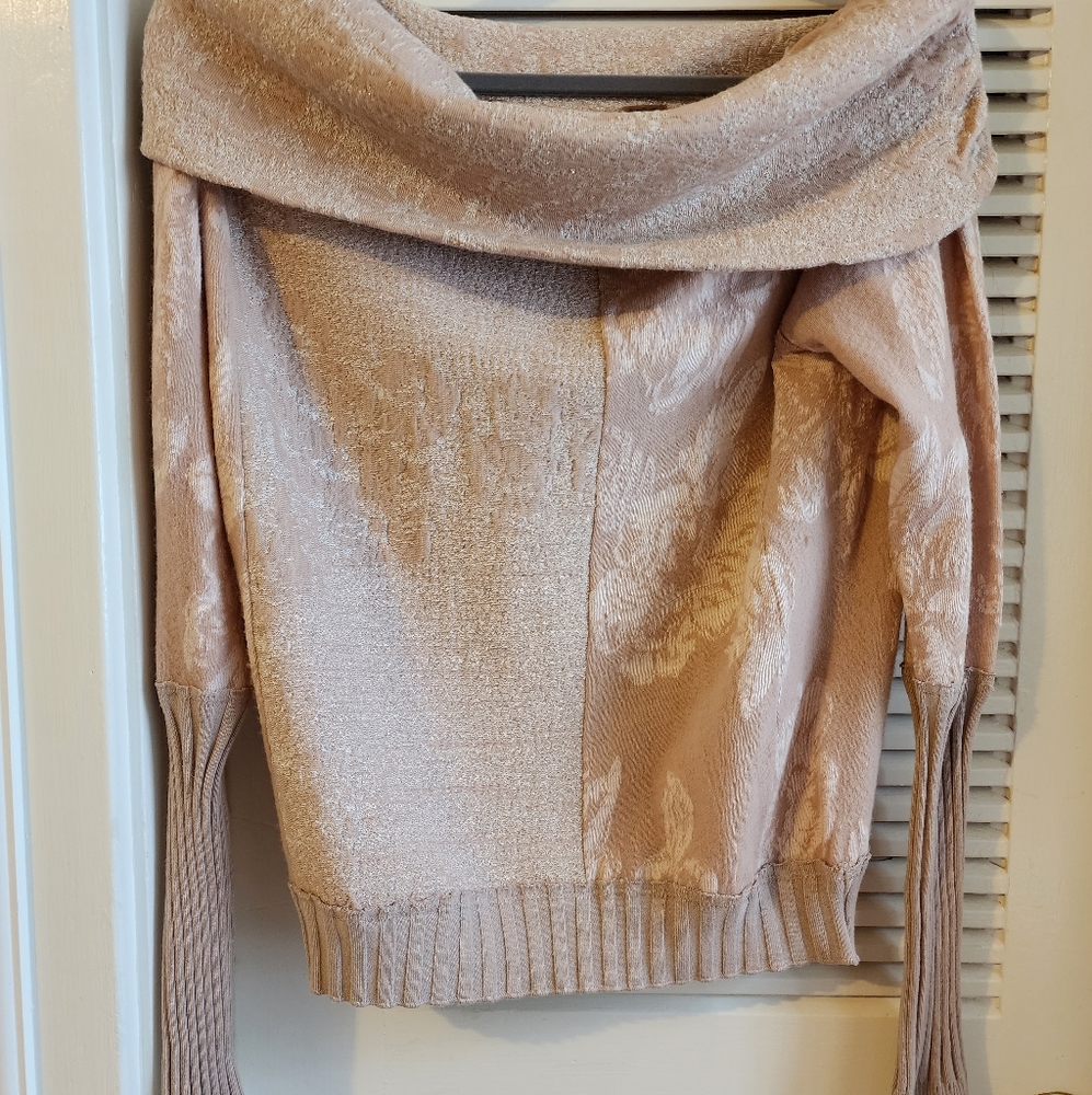 Free people Sz Small beige off shoulder sweater